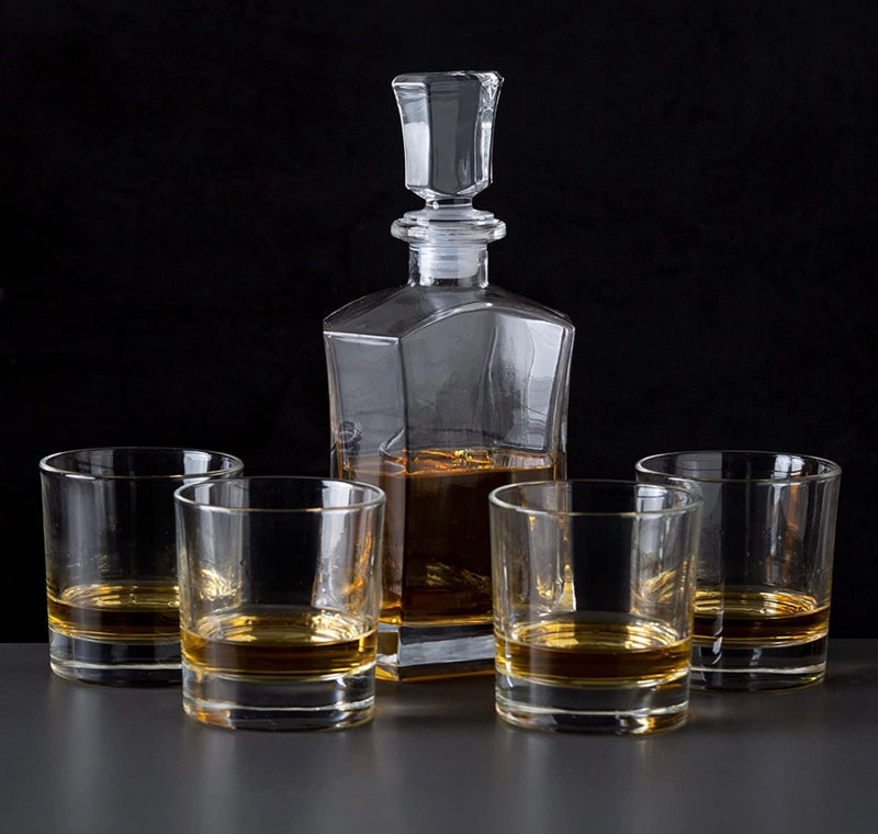 Laser Engraved Whiskey Decanter Set (739ml) With 4 Glasses